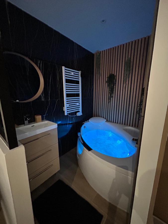 Апартаменти T4 Jolie Vue Avec Jaccuzzi Вітроль Екстер'єр фото
