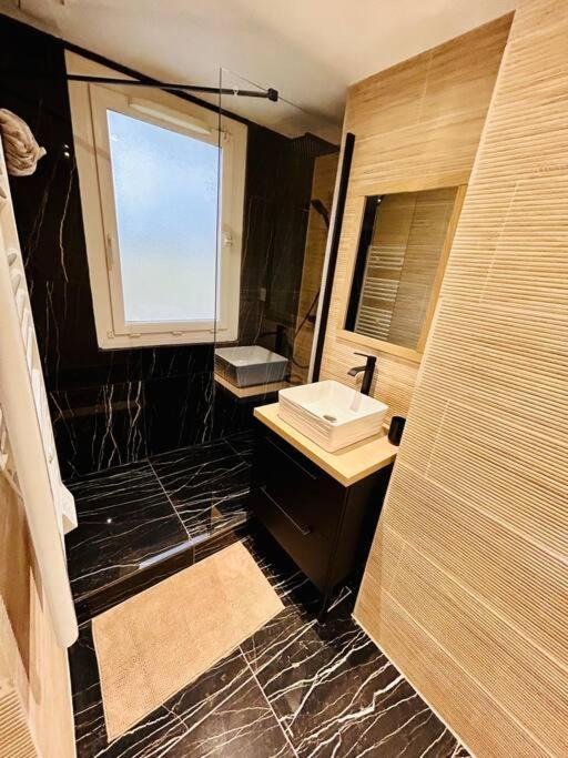 Апартаменти T4 Jolie Vue Avec Jaccuzzi Вітроль Екстер'єр фото